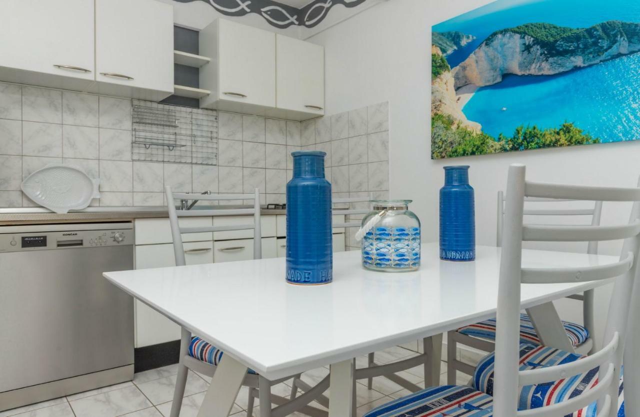 Apartments Adriatic 2 Цриквеница Экстерьер фото
