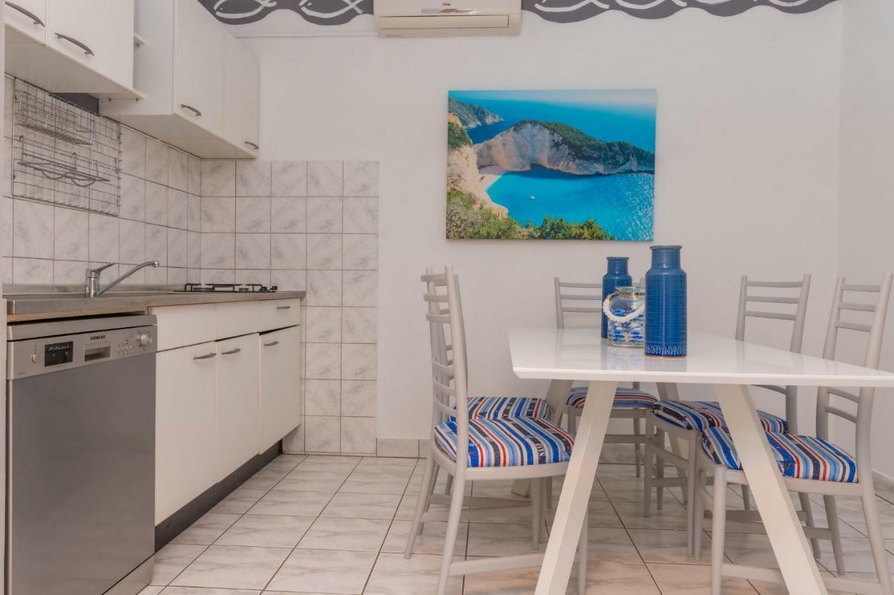 Apartments Adriatic 2 Цриквеница Экстерьер фото